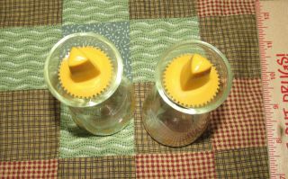 Vintage Pyrex Corning Corelle Butterfly Gold Glass Salt & Pepper Shakers USA 4
