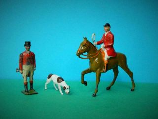 Britains Vintage Lead Hunt Mounted Huntsman With Dismounted Huntsman & Fox Hound