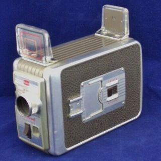 Vintage Kodak Brownie 8MM Movie Camera II 2