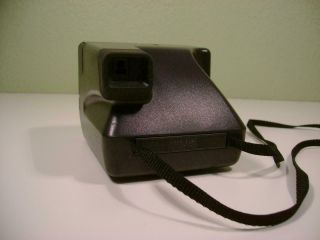 Polaroid 600 One Step Instant Film Camera with Strap. 8