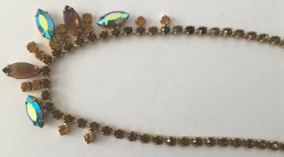 Vintage 1950 ' s WEISS Gold Tone Brown Aurora Borealis Rhinestones Choker Necklace 3