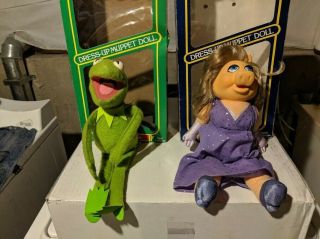 Vintage Fisher Price Miss Piggy 890 And 857 Kermit Muppet Dolls With Boxes