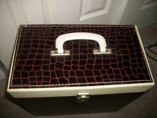 VINTAGE LP RECORD CARRIER CASE WITH LOCK & KEY - 2