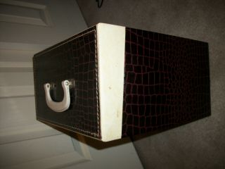 VINTAGE LP RECORD CARRIER CASE WITH LOCK & KEY - 4