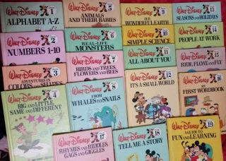 Vintage Walt Disney Fun - To - Learn Library Books - Complete Set Of 19 Books & Bag