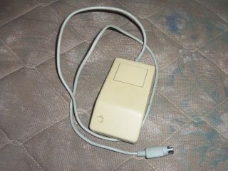 Apple Desktop Bus Mouse (g5431)