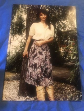 Kate Bush Signed Vintage Photo Early In Career Autograph