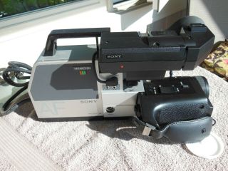 Sony Trinicon Hvc 2500 Professional Color Video Camera Camcorder & Case Ex