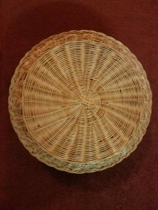 Vintage Paper Plate Holder.  Natural Color Wicker.  10 in all.  Picnic perfect 3