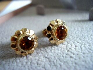 Gorgeous 9ct 375 Gold Vintage Orange Stone Set Stud Style Earrings