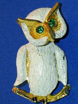 Vintage Owl Trembler Brooch Pin With Emerald Rhinestones & White Enamel