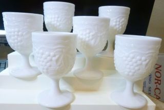 Vintage Imperial Glass Milk Glass Water Goblet/Cup/Glass Grape Pattern Set of 6 3