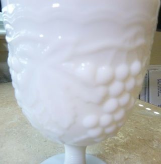 Vintage Imperial Glass Milk Glass Water Goblet/Cup/Glass Grape Pattern Set of 6 5