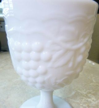 Vintage Imperial Glass Milk Glass Water Goblet/Cup/Glass Grape Pattern Set of 6 6