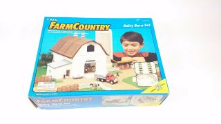 Vtg Ertl Farm Country Dairy Barn Set Incomplete
