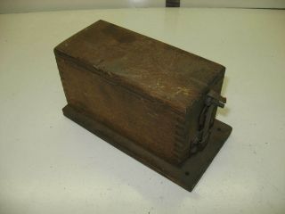 Vintage Detroit Coil Co Hot Buzz Box Hit Miss Model T Gas Engine Early