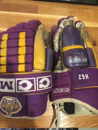 Vintage CCM LA Kings Hockey Pants and Gloves - Straight from the team 2