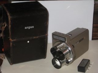 Vintage Argus M - 3 Cinetronic Movie Camera W/ Case & Film Installed