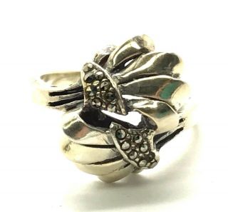 Vintage Sterling Silver 925 Marcasite Wrap Curved Wave Swirl Cocktail Ring Sz 8