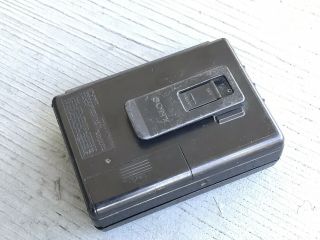 Sony Walkman WM - F2085 Cassette Player AM FM Radio Vintage 90s Music Hiking Camp 7