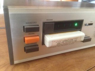 Realistic TR - 801 8 Track Stereo Tape Recorder / Player 2