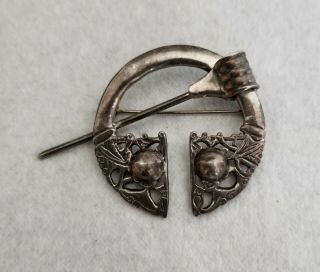 Vintage Silver Penannular Kilt Sash Brooch Pin Says D.  M.  C.  & Hallmarked