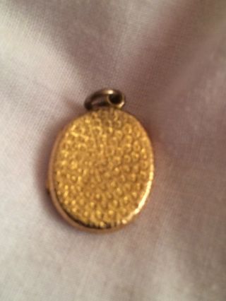 Vintage Gold Plated ??? Locket Pendant Vacant Cartouche Approx 1” 3.  97gms 3
