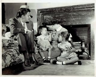 1953 Vintage Photo Actress Deborah Kerr Pose With Her Children Melanie Francesca