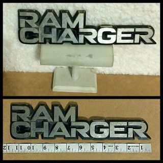 Vtg Dodge Ram Charger Ramcharger Front Fender Emblem Badge Left / Right 81 - 93