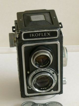Vintage Zeiss Ikon Ikoflex Camera With 75mm F/3.  5 Novar - Anastigmat Lens.