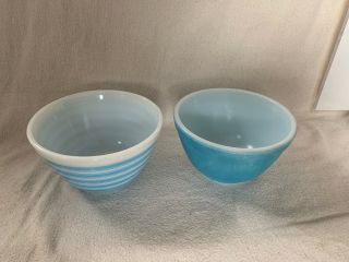 2 Vintage Pyrex Mixing Bowls Small Turquoise Blue 401 1 1/2 Pint Nesting 1.  5