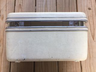Vintage Samsonite Silhouette Off - White Cream Train Case W/ Mirror - Tray & Key