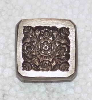 India Vintage Bronze Jewelry Die Mold/mould Hand Engraved Locket Designs Std - 639