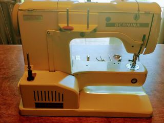 Vintage Bernina Record 730 Sewing Machine no Power Cord or pedal for repair 4