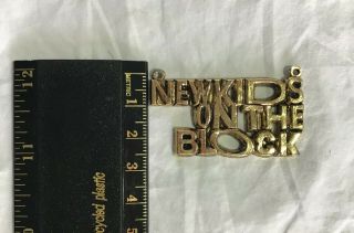 Vintage 1990 ' s Kids on The Block NKOTB Gold Necklace 2