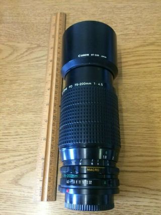 Canon Zoom Lens Fd 75 - 200mm 1:4.  5 With Lens Box