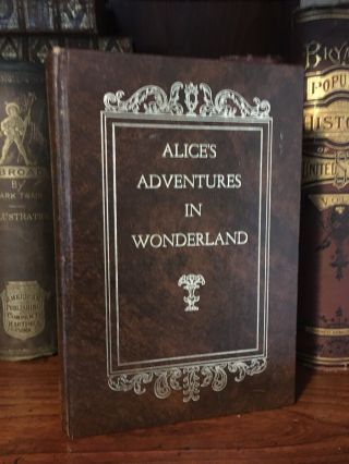 C1970 Alice’s Adventures In Wonderland John Tenniel Lewis Carroll Brown