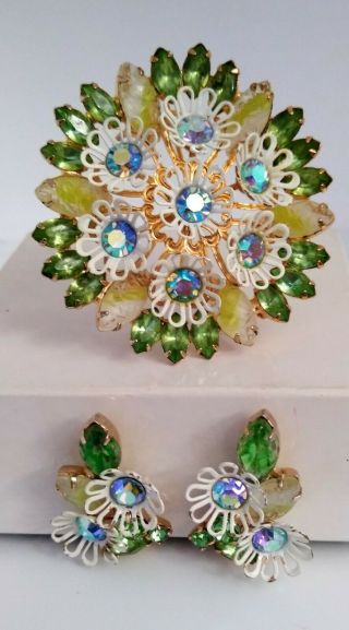 Gorgeous Vintage Brooch And Clip Earring Set Peridot Green Rhinestones
