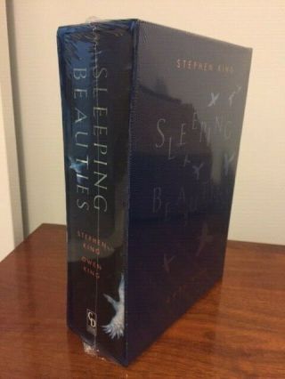 Stephen King Sleeping Beauties Cemetery Dance Gift Edition W/ Slipcase
