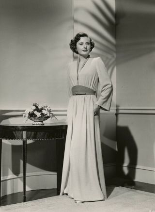 Vintage 1948 Barbara Stanwyck Fashion Photograph Irene Designed Lounging Robe 3
