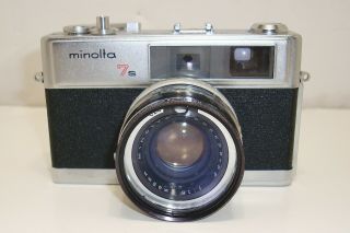 Vintage Minolta Hi - Matic 7s 35mm Film Camera Rokkor 45mm F1.  8 Lens,