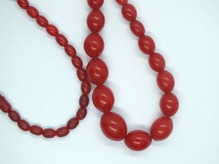 Vintage Bakelite cherry amber bead necklace. 2