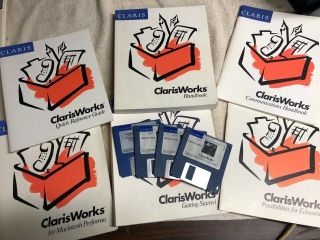 Claris Version 2.  0 For Apple Macintosh Computer 3.  5 " Floppy Disk