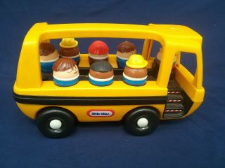 Vintage Little Tikes School Bus With 7 Students And Driver