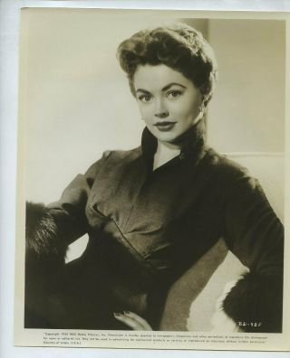 T685 Vintage Hollywood Movie Actor Photo Barbara Darrow =queen Of Outer Space=