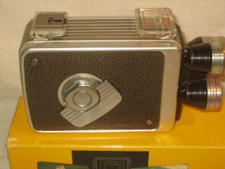 Vintage 1958 Kodak Brownie No.  81 8MM Movie Camera with Box 4