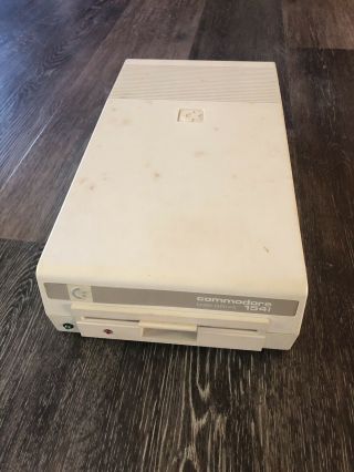 Commodore 1541 Floppy Disc Drive,  W/power Supply And Data Cord