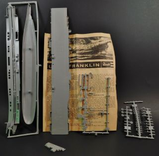 Vintage Revell Uss Franklin Aircraft Carrier H - 484 Parts