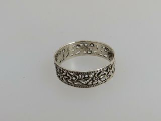 Vintage Pierced Detail Ring - Silver Tone Metal Stamped 800 - Floral Edelweiss