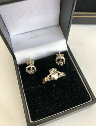 Vintage Sterling Silver 925 Claddagh Ring & Earrings - Size I 2